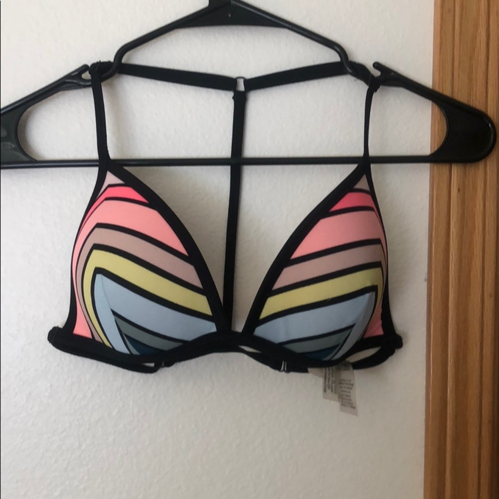 Victoria’s Secret pink swimsuit top
